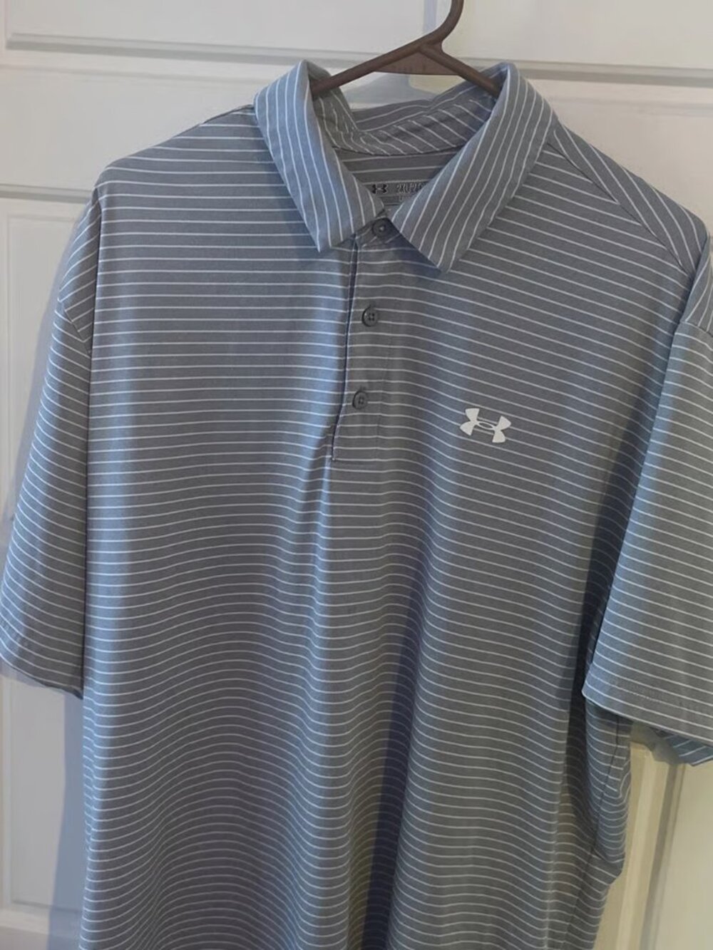 Men’s Under Armour Grey Striped Short Sleeve Polo 2XL